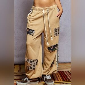 POL Khaki Floral Leopard Print Patchwork Side Stripe Terry Boho Jogger Pants